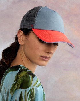  Cappelli e guanti da donna Cynthia Rowley | Cappello da camionista color block