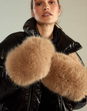  Chapeaux et gants Cynthia Rowley pour femmes | Moufles surdimensionnées en fausse fourrure